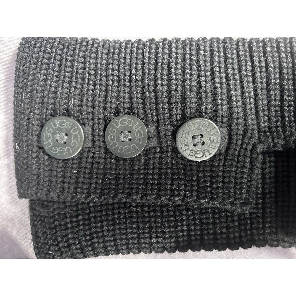 UGG Classic Cardy 5819 Womens Size 7 Black Knit Tall Boots 3 Button - Picture 4 of 4